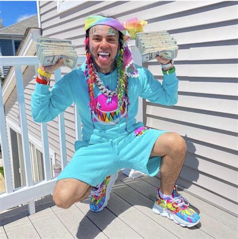 What shoes are these : r/6ix9ine 